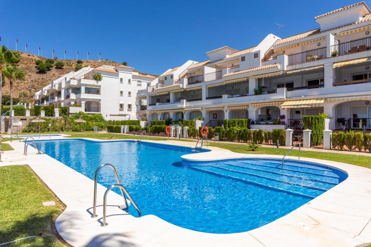 Neptuno Malaga Apartamento De Lujo Rincon de la Victoria Luaran gambar